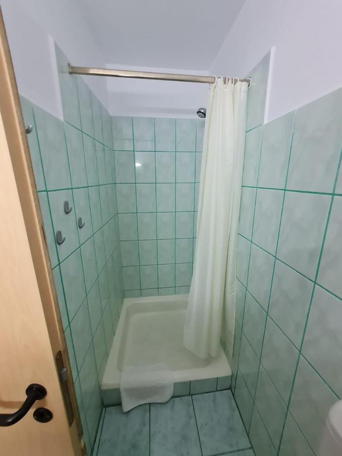Hotel Randunica Văliug Zewnętrze zdjęcie