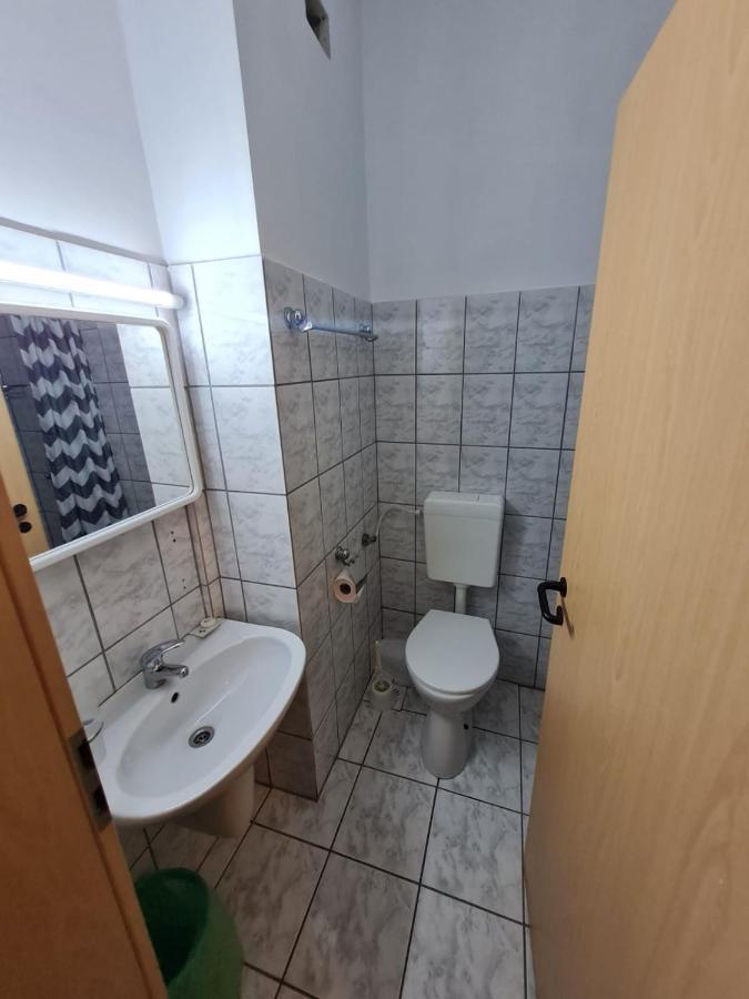 Hotel Randunica Văliug Zewnętrze zdjęcie